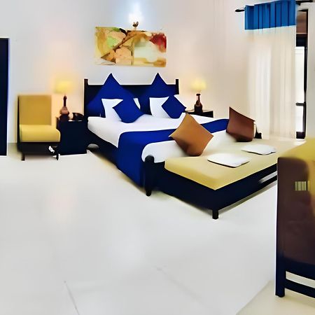 Blue Spring Hotel Wadduwa Luaran gambar