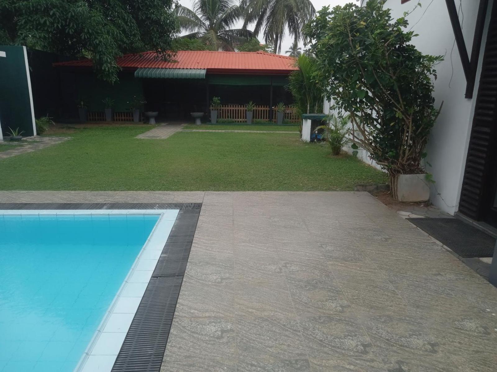 Blue Spring Hotel Wadduwa Luaran gambar